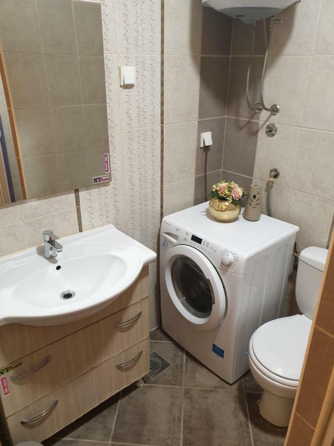 Apartment Aleksandar Kotor Bagian luar foto
